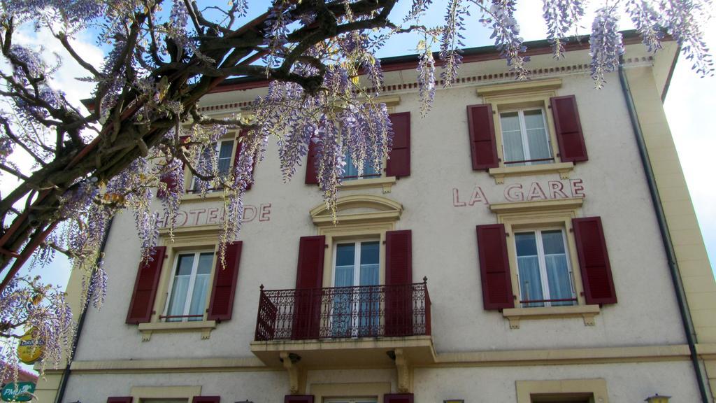 Hotel De La Gare Yvonand Exteriör bild